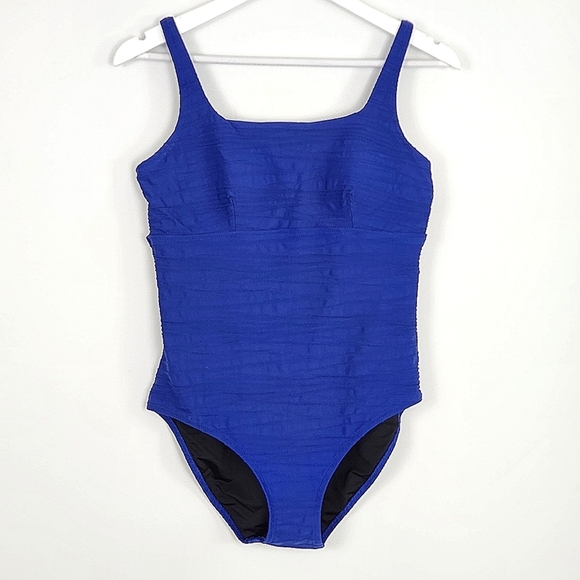 Lands' End V3403 One-Piece Navy Blue Padded Swimsuit Size 10 - Picture 1 of 11